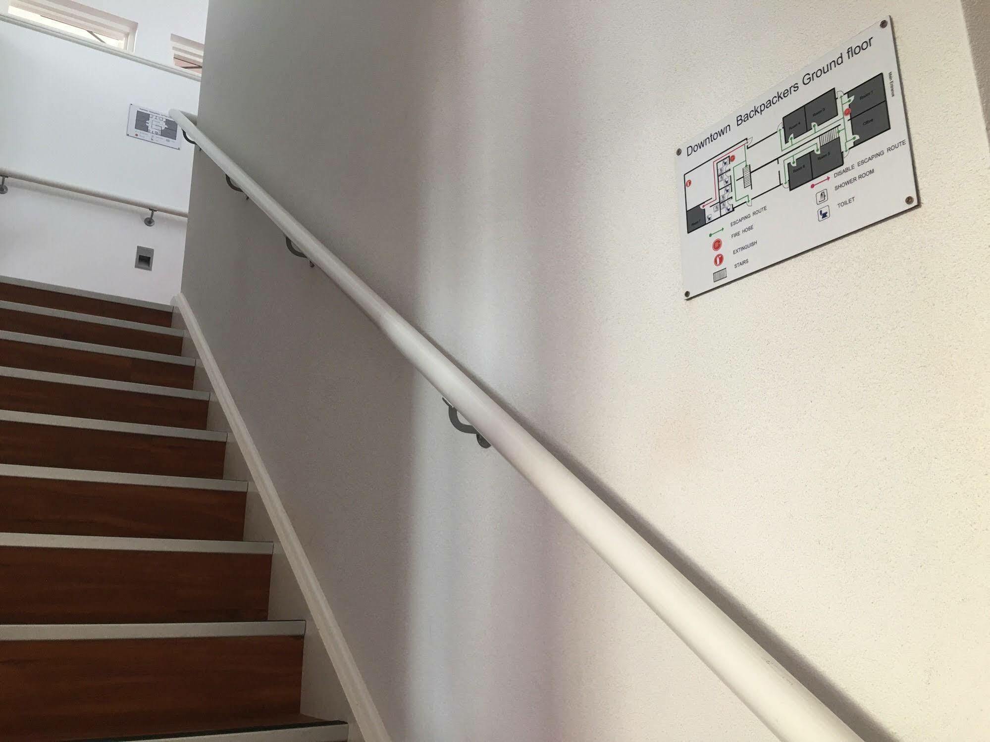Downtown Backpackers Hostel Perth - Note - Valid Passport Required For Check In Esterno foto